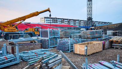 FOTO: Postavit tribuny trvalo týmu Marka Ztraceného dva týdny.