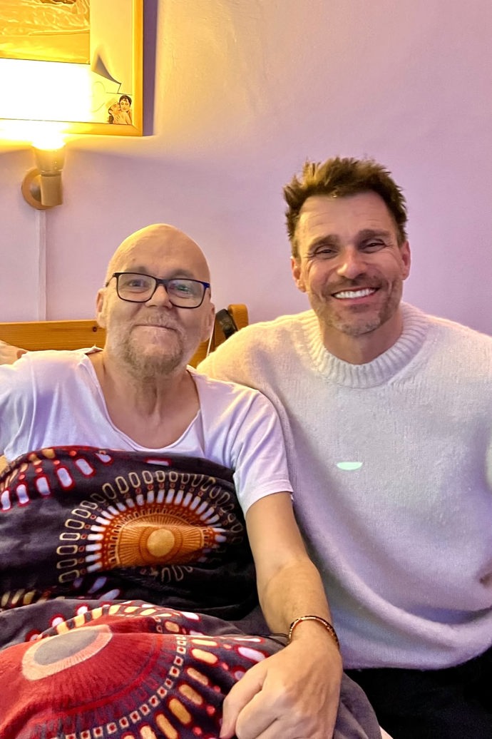 FOTO: Luděk Hrzal s Leošem Marešem. – stránka 9