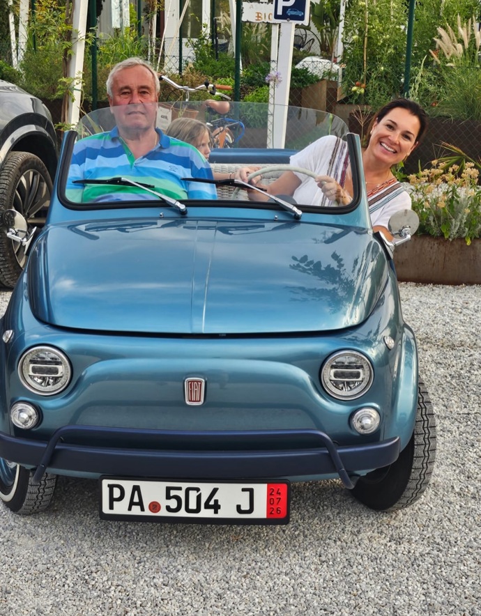 FOTO: Alena Šeredová s tatínkem. – stránka 1