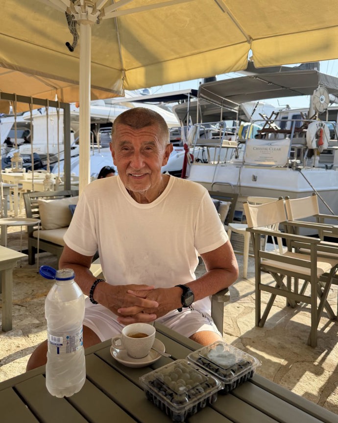 FOTO: Na dovolené byl na začátku srpna i Andrej Babiš.