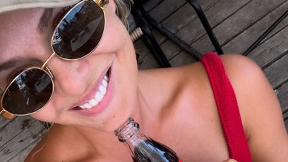 FOTO: Taťána Kuchařová na svém Instagramu sdílela sérii fotek v plavkách.