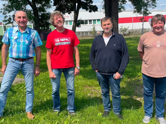 FOTO: Zemřel člen divadla Sklep Jan Boháč. – stránka 3