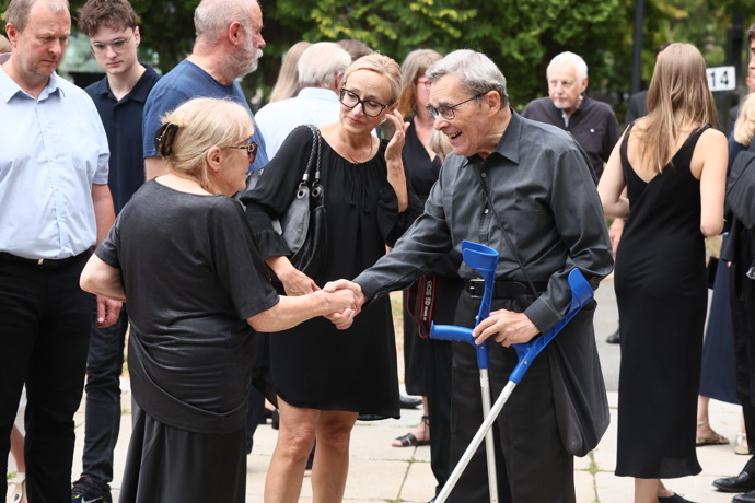 FOTO: Poslední rozloučení s Františkem Laurinem. – stránka 10