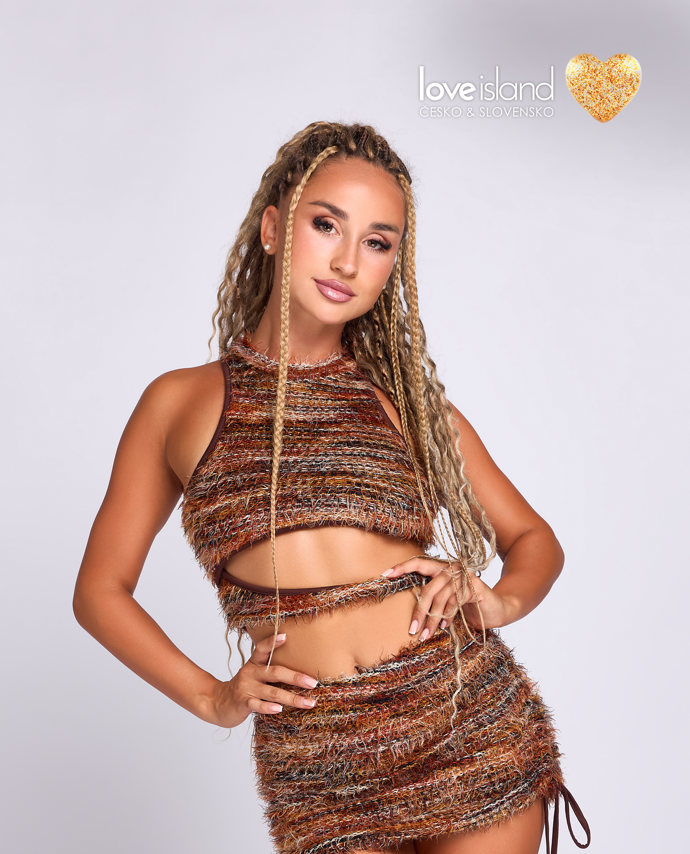 FOTO: Cynthia doufá, že právě v Love Islandu najde svého budoucího partnera. – stránka 18