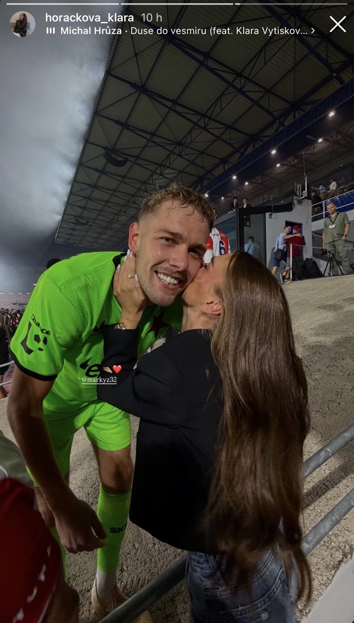 FOTO: Jakub Markovič má krásnou přítelkyni. – stránka 4