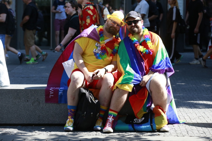 FOTO: Desítky tisíc účastníků dorazily na festival Prague Pride. – stránka 23
