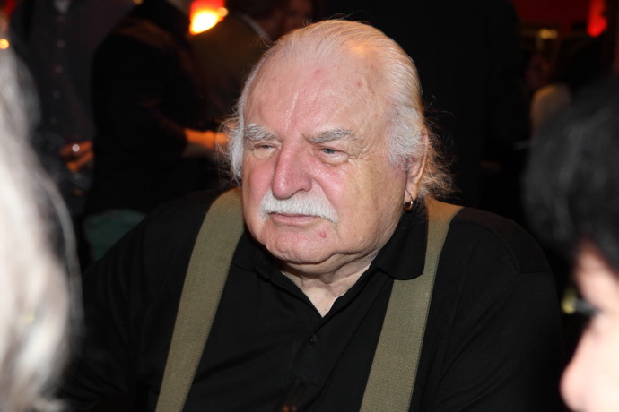 FOTO: Výtvarník Milan Knížák zemřel. – stránka 88