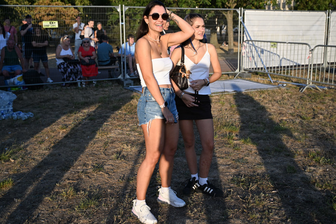 FOTO: Ukázala se i Alice jandová s dcerou. – stránka 43