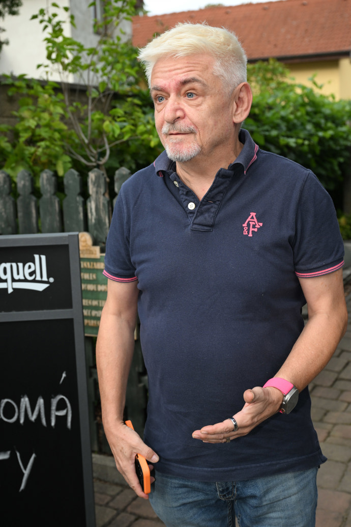 FOTO: Michal Suchánek promluvil o roli dědečka. – stránka 2