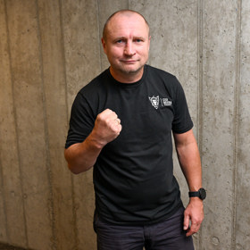 Bývalý mistr světa Lukáš Konečný věří, že s influencerem udělá rychlý proces.