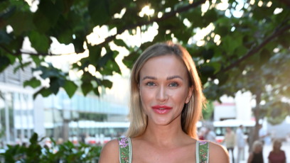 FOTO: Ani Nela Slováková si nenechala ujít premiéru Bojovníka. Tentokrát ji ale chyběl partner Radek Roušal.
