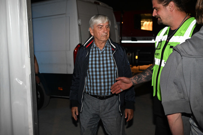FOTO: Přišel i Miroslav Donutil. – stránka 7