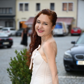 Eva Toulová opět šokovala outfitem na akci Muž roku.