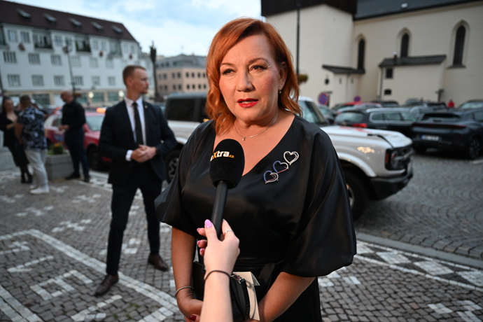 FOTO: Alena Schillerová během rozhovoru pro eXtra.cz. – stránka 19