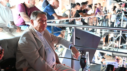 FOTO: Paroubek následně zmizel.