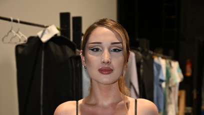 FOTO: Natálie Grossová v černém.