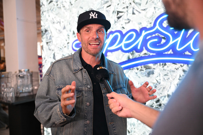 FOTO: Leoš Mareš během rozhovoru pro eXtra.cz. – stránka 45