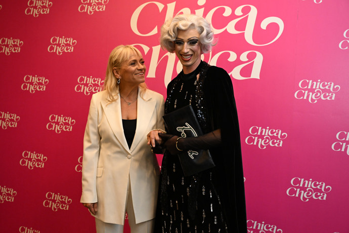 FOTO: Pavla Tomicová a Jan Cina ve filmu hrají v hlavních rolích. – stránka 27