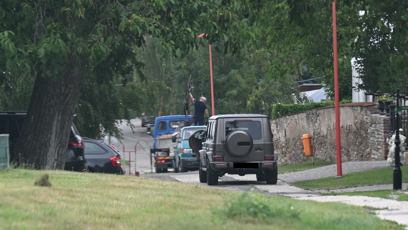 FOTO: Ikonický vůz nemohl na jejich svatbě chybět.