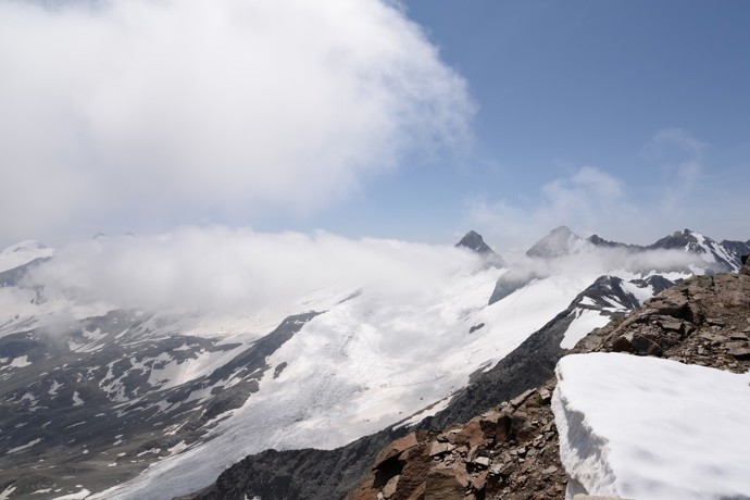 FOTO: Češka, která na konci července zemřela po pádu na hoře Wildspitze v rakouských Alpách, byla dvaatřicetiletá expertka na kybernetickou bezpečnost Adéla Klečková.