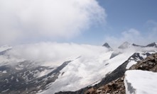 Češka, která na konci července zemřela po pádu na hoře Wildspitze v rakouských Alpách, byla dvaatřicetiletá expertka na kybernetickou bezpečnost Adéla Klečková.