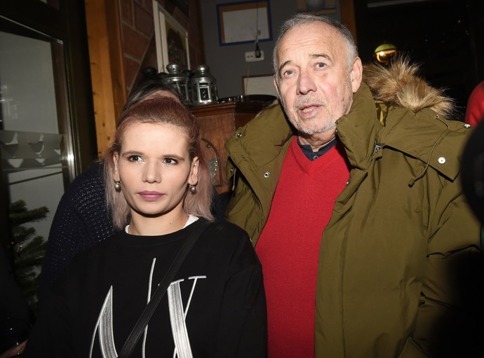 FOTO: Ivan Vyskočil s dcerou Michaelou v roce 2022. Na party u Slepiček se oba objevují pravidělně. – stránka 3