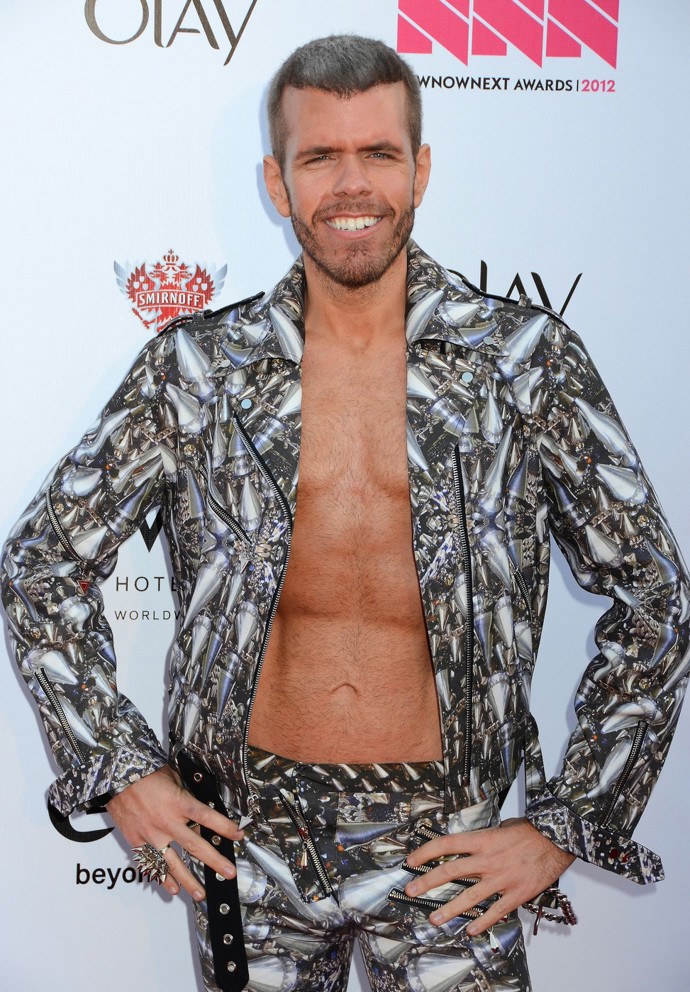 FOTO: Perez Hilton skončil v nemocnici. – stránka 4