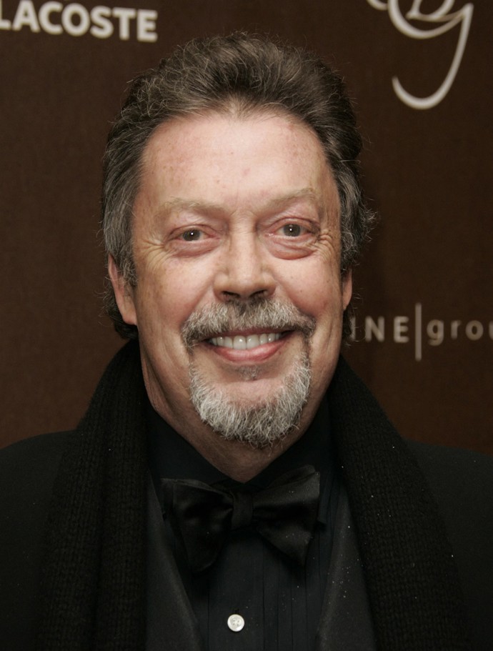 FOTO: V 80 letech zemřel herec Tim Curry. – stránka 5