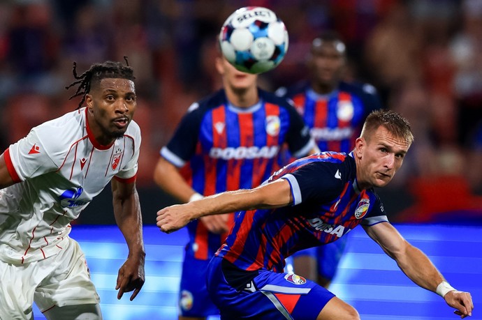 FOTO: Viktoria Plzeň pod novým koučem Radoslavem Kováčem slaví senzační postup do Evropské ligy. – stránka 2