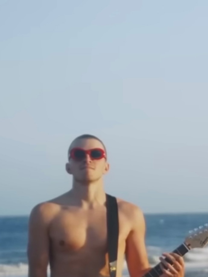 FOTO: Tomáš Javůrek z kapely Mirai.
