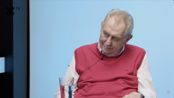 FOTO: Miloš Zeman se vyjádřil k dopravní nehodě Filipa Turka. – stránka 1