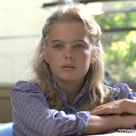 Erika Eleniak ve filmu E.T. Mimozemšťan.