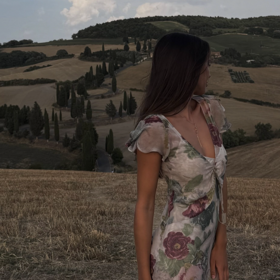 Charlotte Gottová si užívá letní dovolenou.