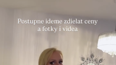 FOTO: Do prodeje míří také výrazné značkové oblečení.