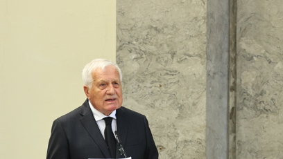 FOTO: Václav Klaus pronesl smuteční řeč.