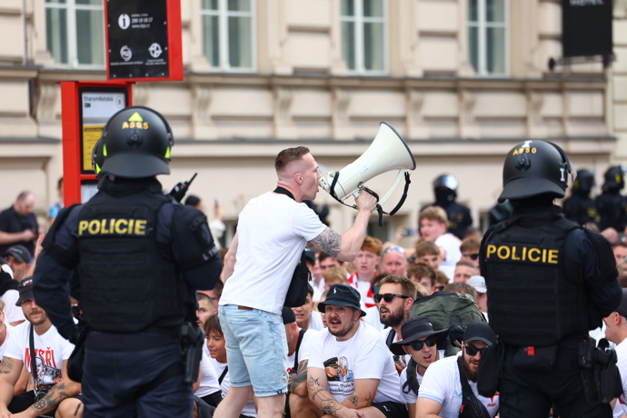 FOTO: Nechyběly ani pokřiky. – stránka 19