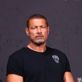 Petr Jákl na tiskovce Noc s legendou.