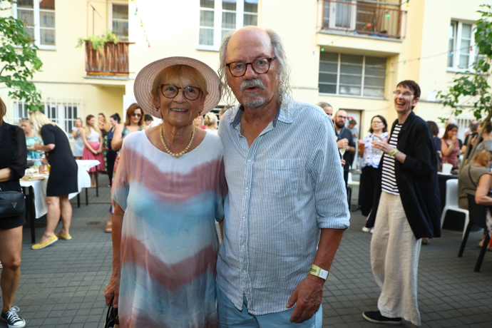 FOTO: Ondřej Hejma na premiéře dokumentu Dvě deci tuše. – stránka 1