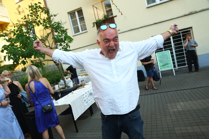 FOTO: Rozjetý Ondřej Trojan na premiéře dokumentu Dvě deci tuše. – stránka 5
