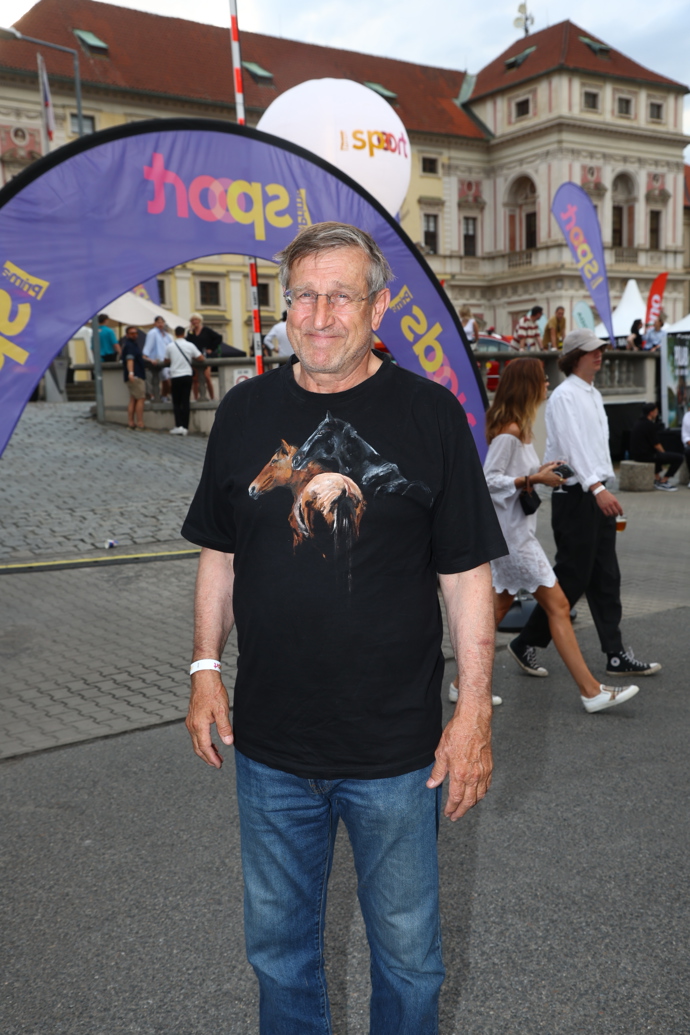 FOTO: Václav Vydra dorazil na akci od Primy. – stránka 7