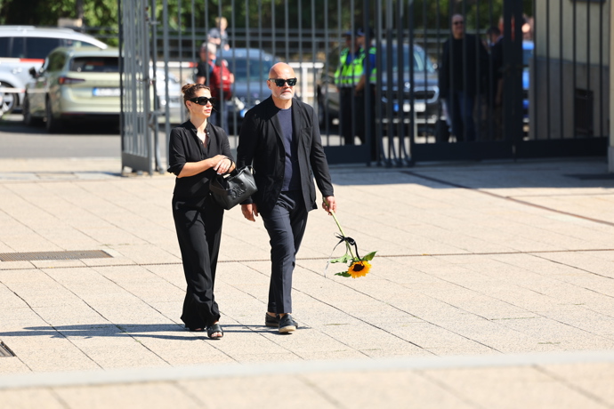 FOTO: Poslední rozloučení s Milanem Knížákem. – stránka 60