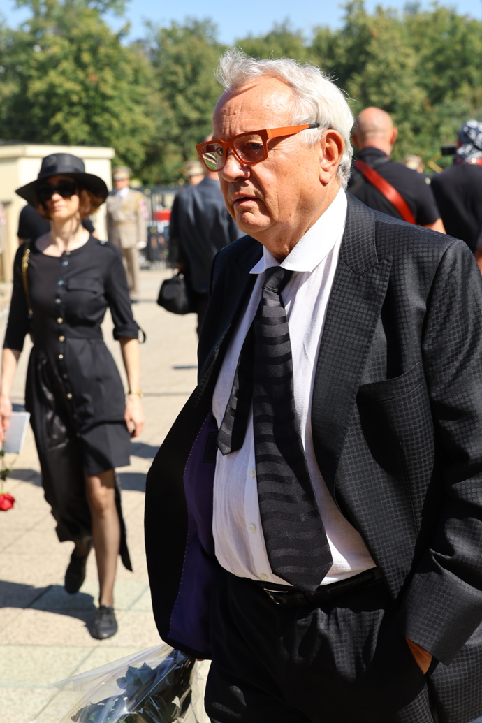 FOTO: Poslední rozloučení s Milanem Knížákem. – stránka 48