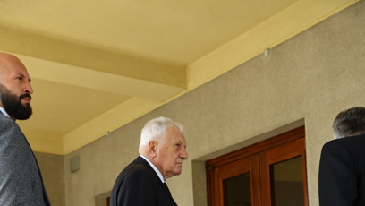 FOTO: Poslední rozloučení s Milanem Knížákem.