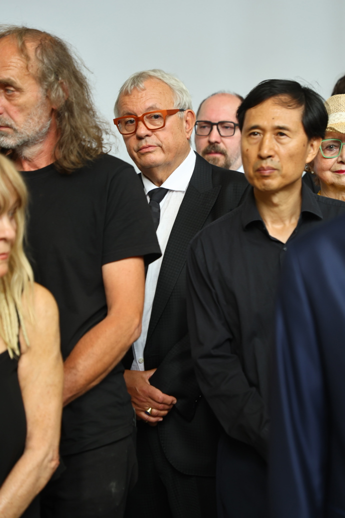 FOTO: Poslední rozloučení s Milanem Knížákem. – stránka 7