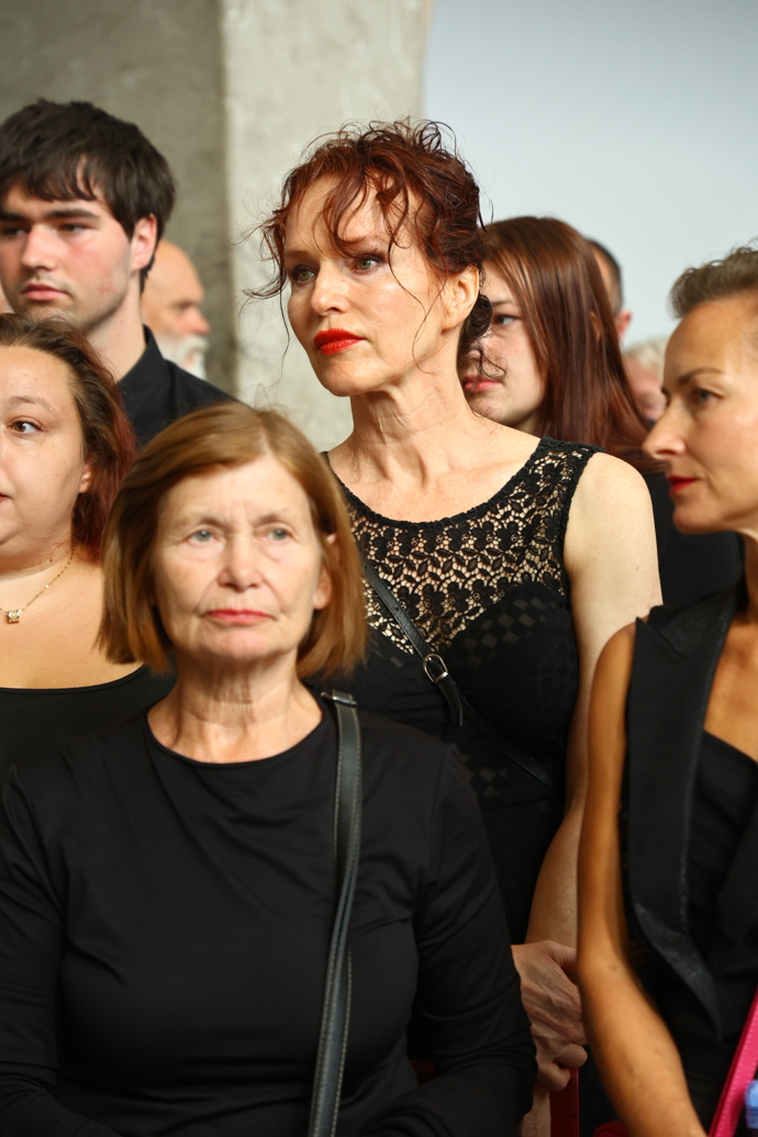 FOTO: Dorazila i Sára Saudková. – stránka 6