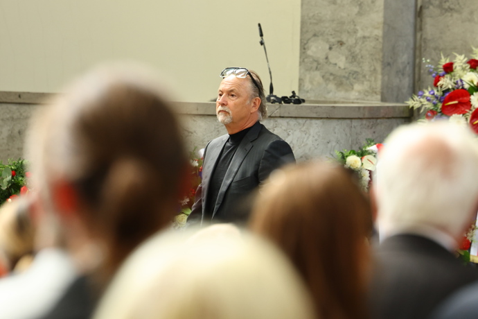FOTO: Poslední rozloučení s Milanem Knížákem. – stránka 4