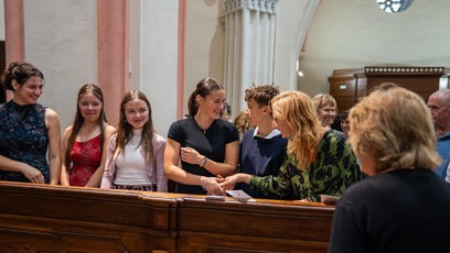FOTO: První dáma Eva Pavlová sdílela na sociálních sítích fotografie ze zahájení hudebního festivalu Zlatá Pecka v Chrudimi.