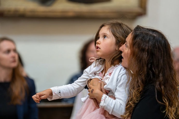 FOTO: První dáma Eva Pavlová sdílela na sociálních sítích fotografie ze zahájení hudebního festivalu Zlatá Pecka v Chrudimi. – stránka 66