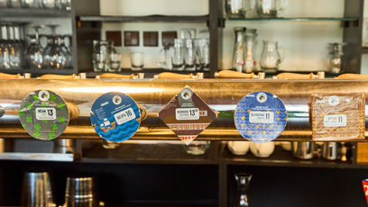 FOTO: Restaurace je spojená s pivovarem, kde majitel vaří pivo.