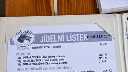 FOTO: Jídelní lístek nabízí opravdu velkou škálu jídel.